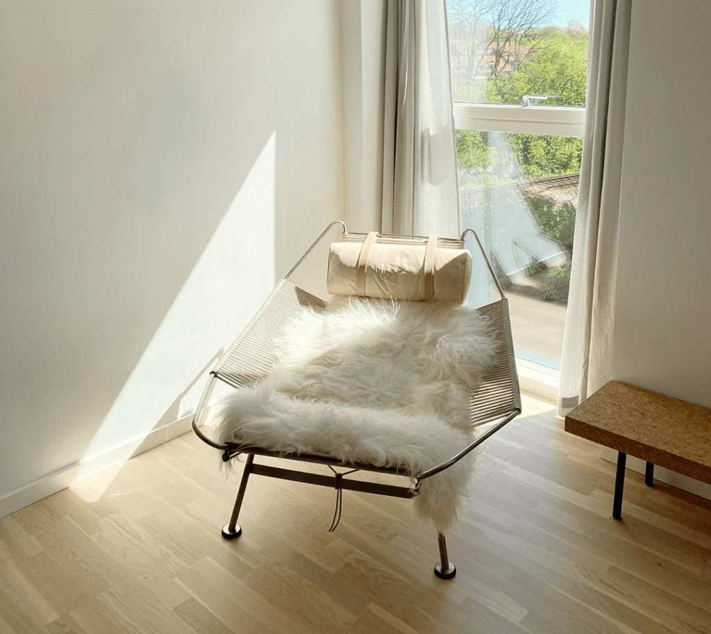 Hans J. Wegner Flaglignestolen