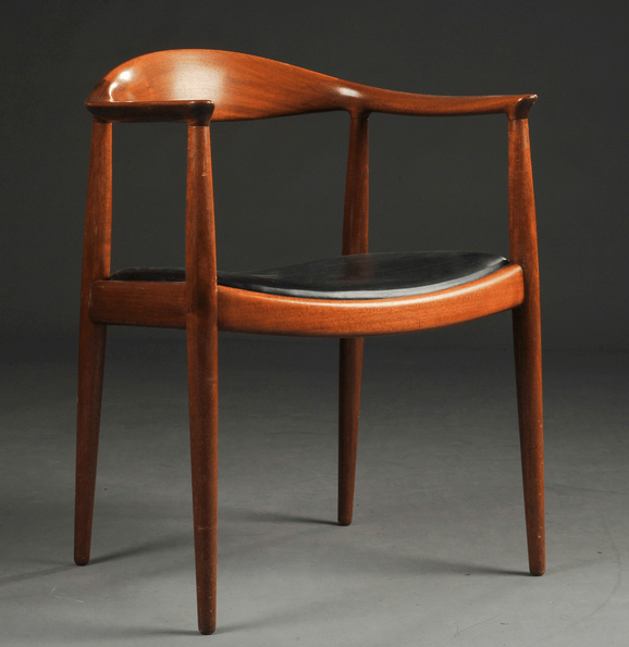 Hans J. Wegner Den Runde Stol