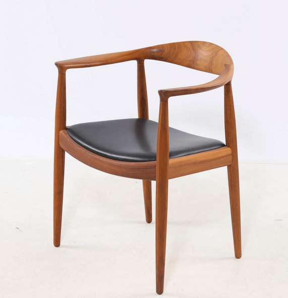 Hans J. Wegner Den Runde Stol