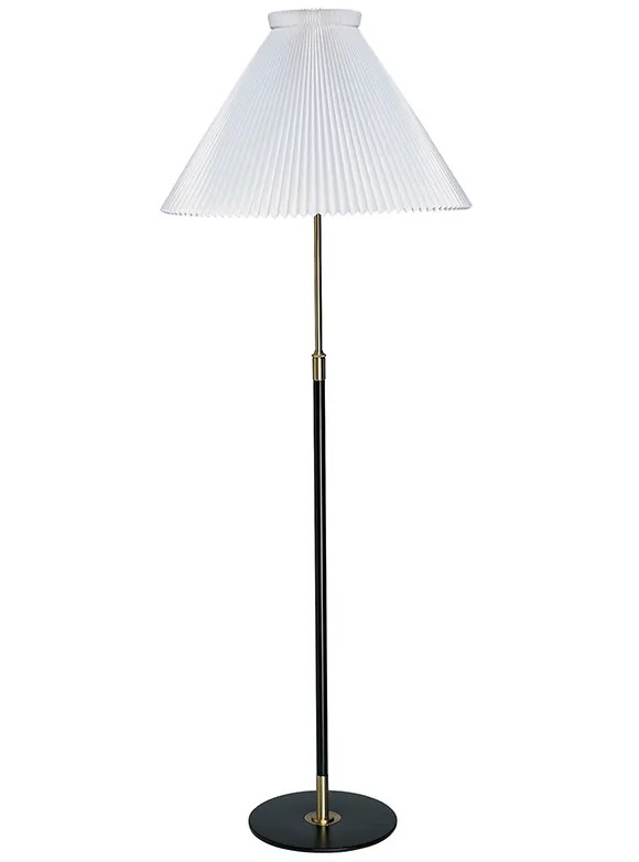 351 standerlampe fra Le Klint